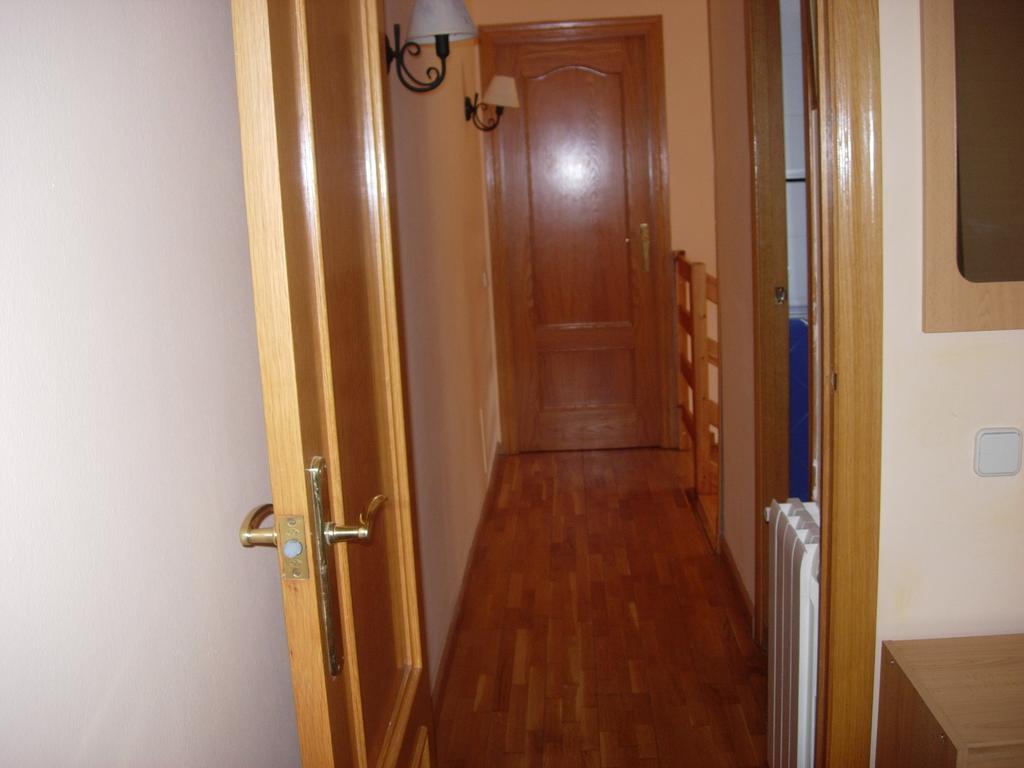 Apartaments El Ribal Valencia D'Aneu Cameră foto