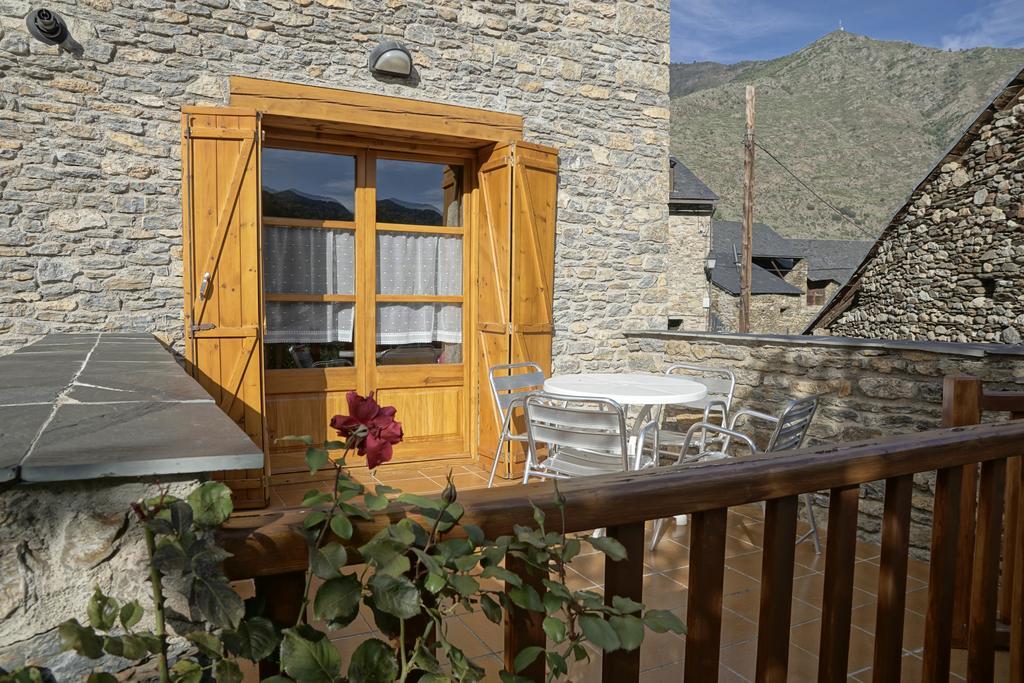 Apartaments El Ribal Valencia D'Aneu Cameră foto